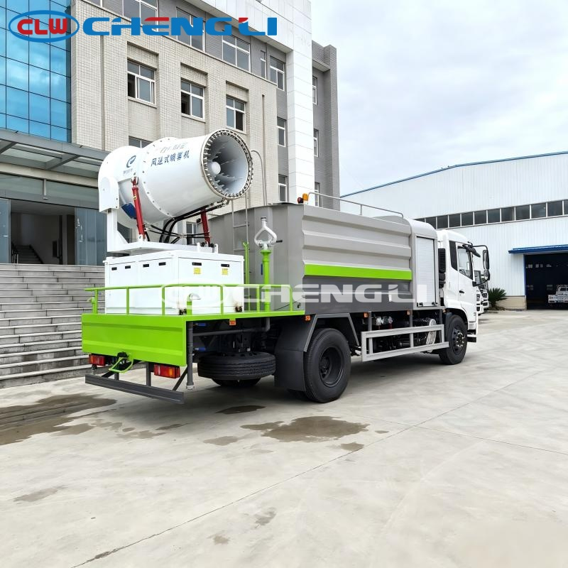 รถควบคุมฝุ่น Dongfeng ภาพประกอบที่ 3 แสดงปืนฉีดละอองน้ำบนท้ายรถ